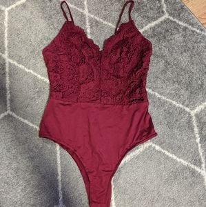 🆕 BOOHOO Burgundy Lace Bodysuit